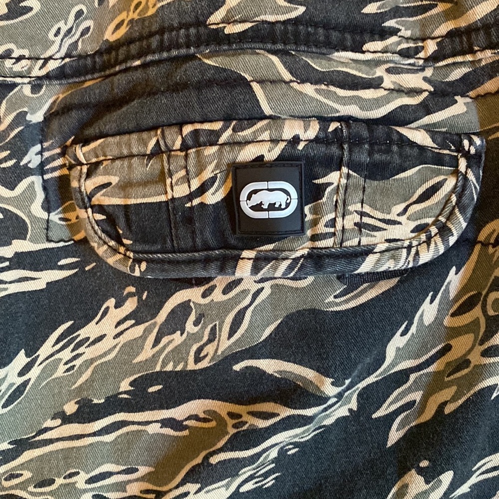 V! ECKŌ unltd camo pants size S pre-owned in good condition - Picture 6 of 13